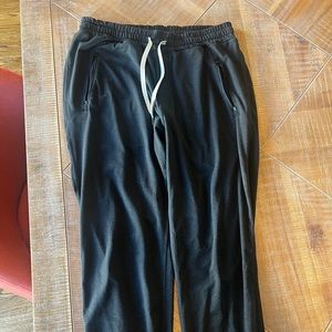 Vuori Ponto Performance Jogger - Large